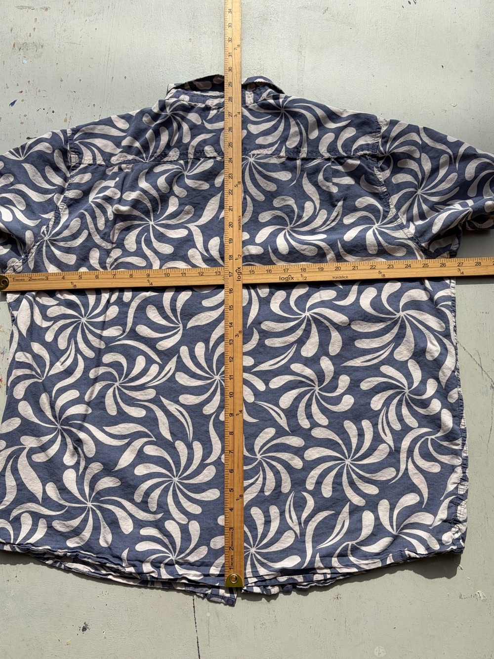 Men's Roark Shirt Multicolor Graphic Print 2XL Surf Beach TIKI Geometric Island - Picture 10 of 12